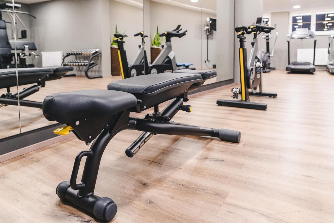 Traumhotel Alpina Superior --Yoga Und Ayurvedahotel (Adults Only) Герлос Экстерьер фото