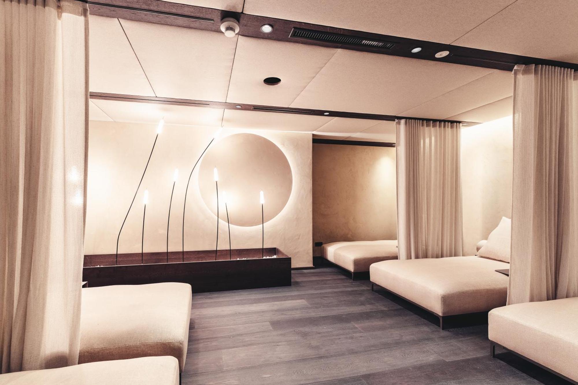 Traumhotel Alpina Superior --Yoga Und Ayurvedahotel (Adults Only) Герлос Экстерьер фото