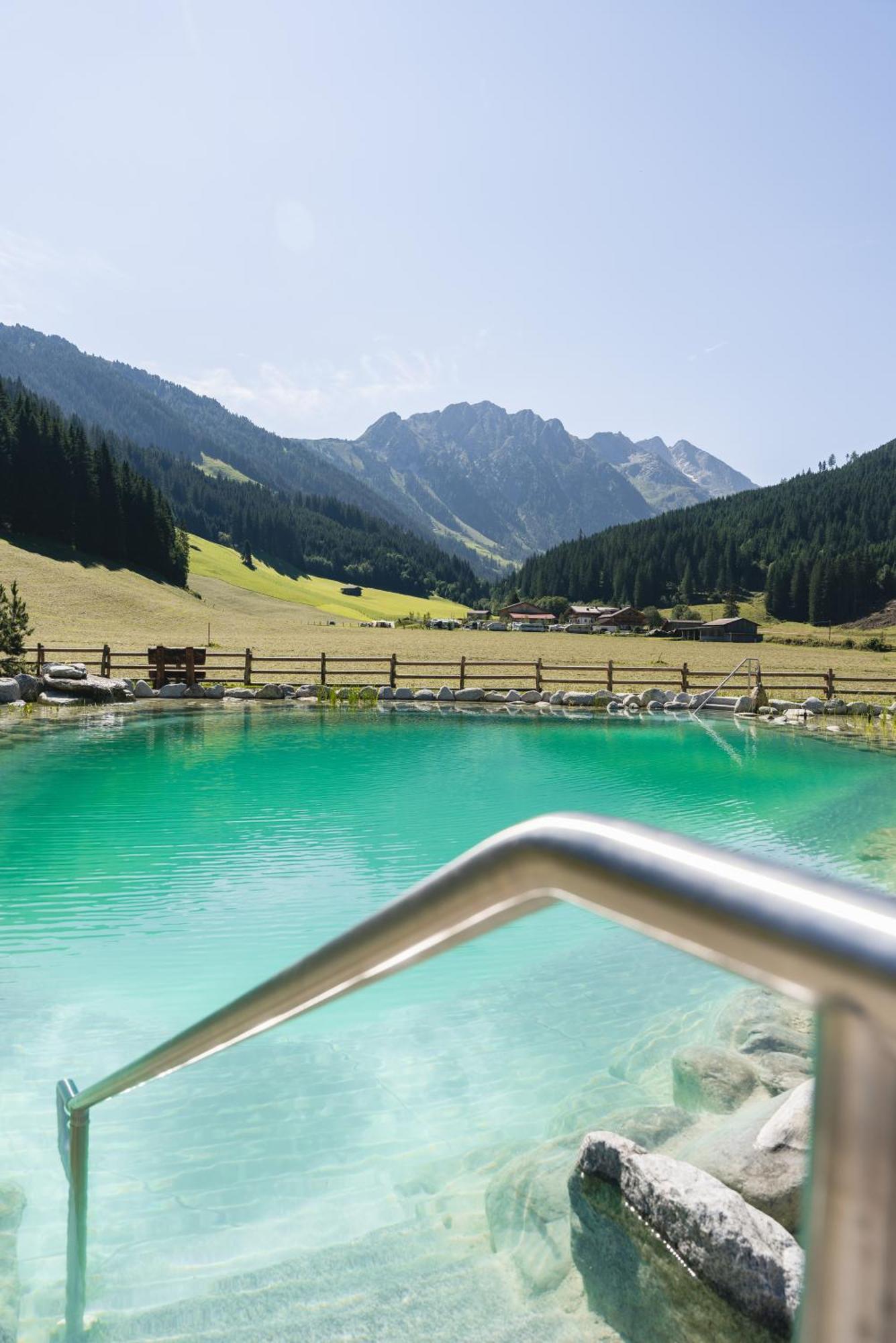 Traumhotel Alpina Superior --Yoga Und Ayurvedahotel (Adults Only) Герлос Экстерьер фото