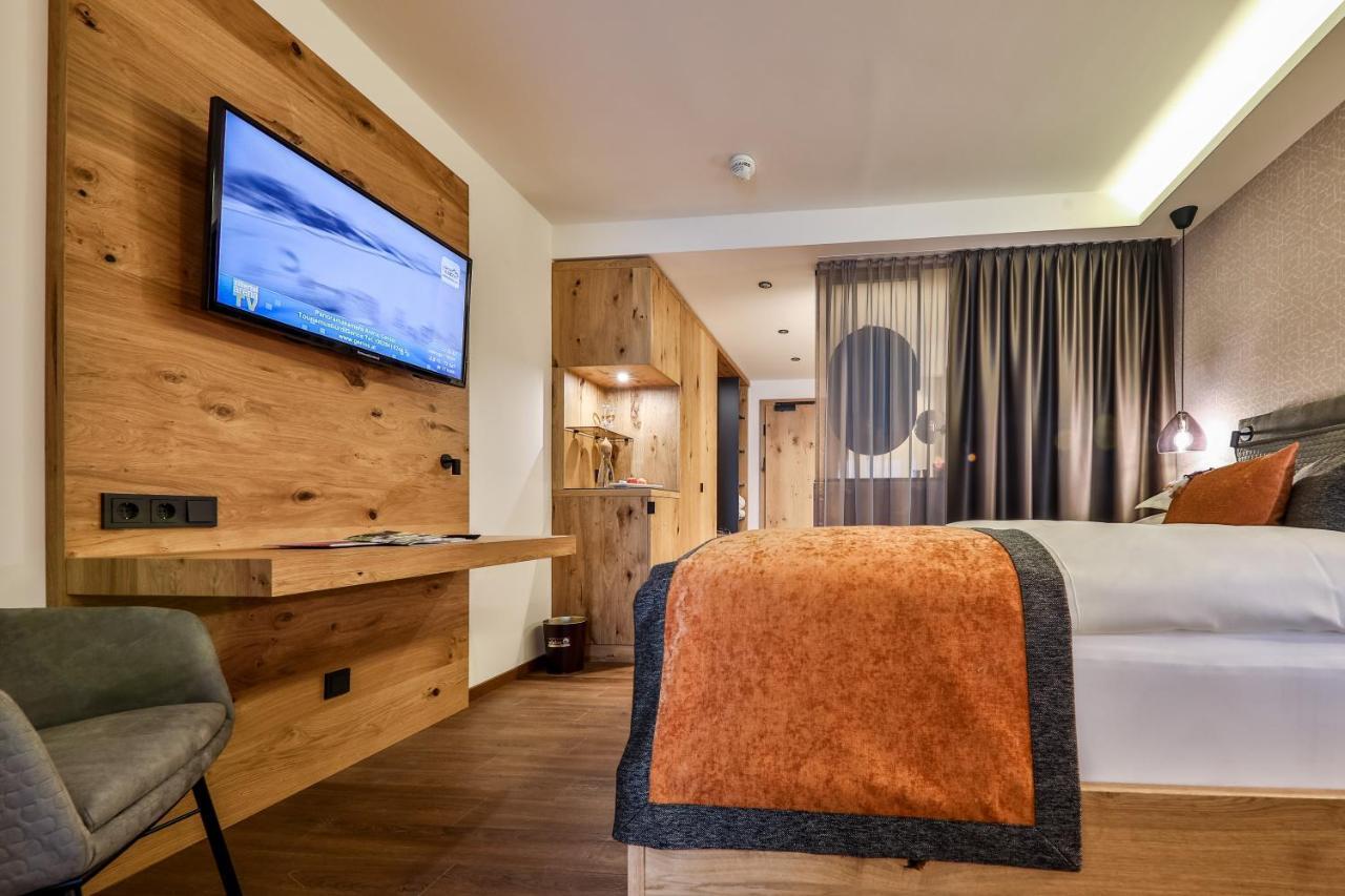 Traumhotel Alpina Superior --Yoga Und Ayurvedahotel (Adults Only) Герлос Экстерьер фото